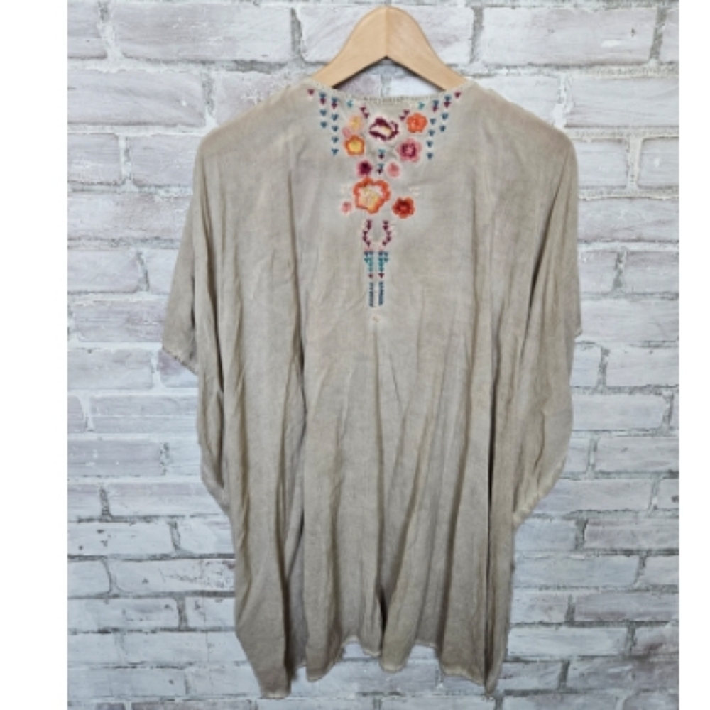 Altar'd State Embroidered Beige Blouse - Picture 4 of 6